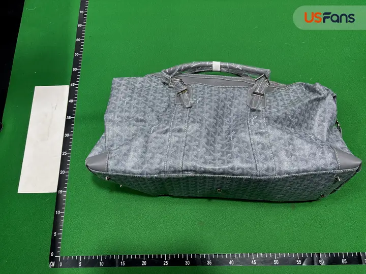 Goyard Bag QC photo 19