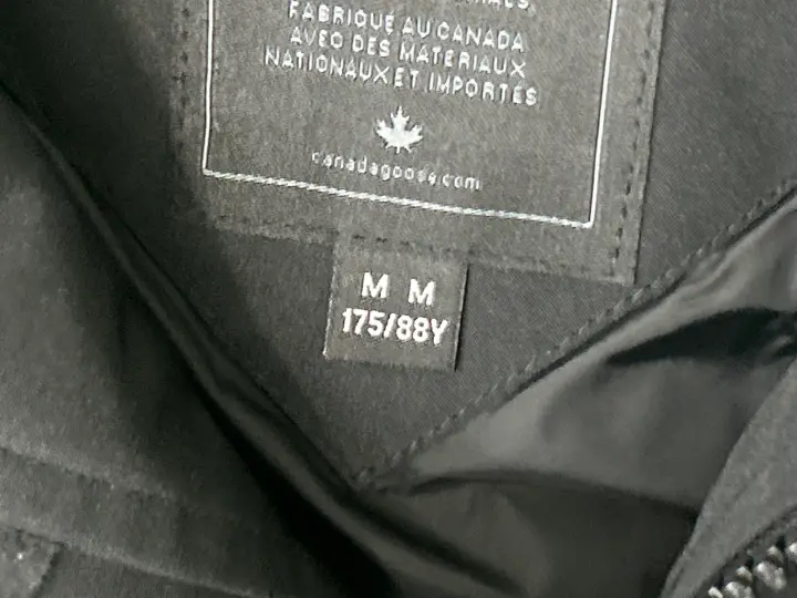 Canada Goose Wyndham Heritage Jacket QC photo 6