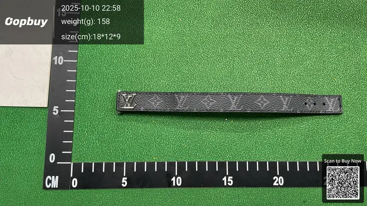 LV Bracelet QC photo 1