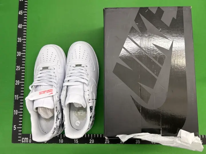 Air Force Supreme x CDG Shoes QC photo 2