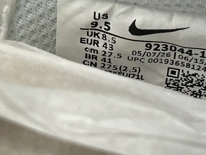 Air Force Supreme x CDG Shoes QC photo 5