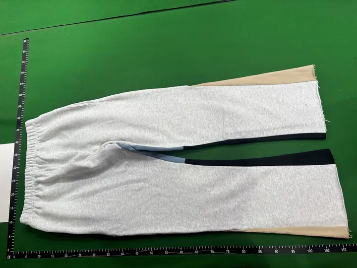 Gallery Dept Flared Sweatpants QC photo 11