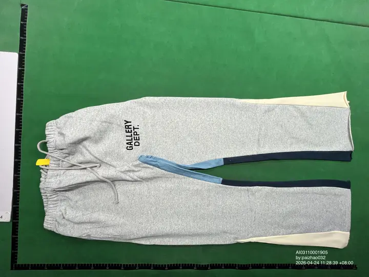 Gallery Dept Flared Sweatpants QC photo 3