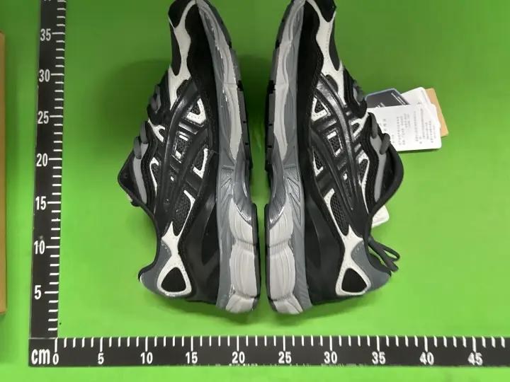 Asics Gel-NYC Shoes QC photo 4