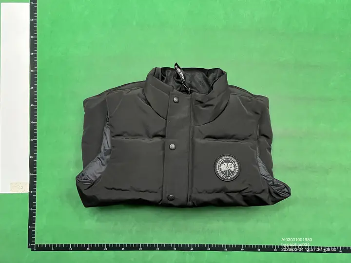 Canada Goose Vest QC photo 10