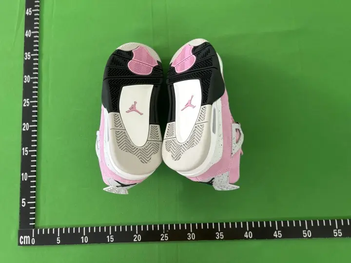 Jordan 4 Orchid QC photo 14