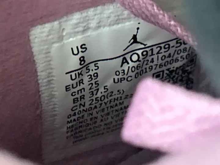 Jordan 4 Orchid QC photo 16