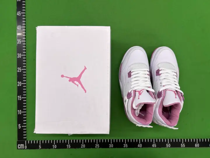 Jordan 4 Orchid QC photo 2