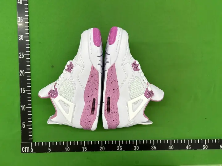 Jordan 4 Orchid QC photo 6
