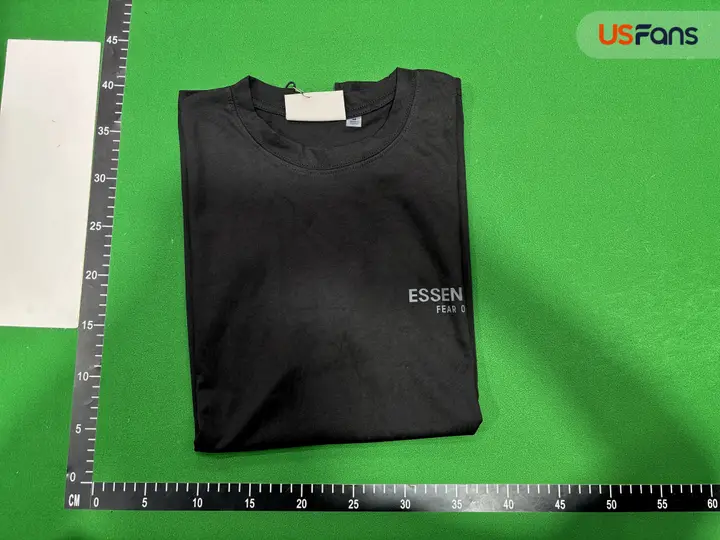 Essentials Tee QC photo 4