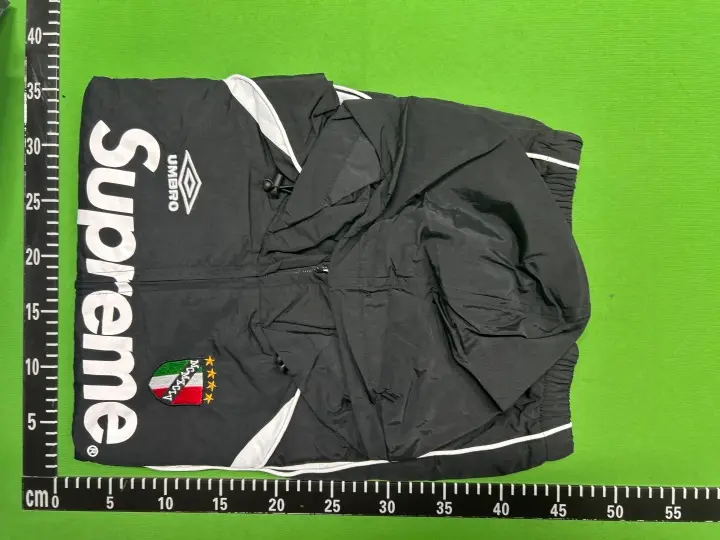 Supreme x Umbro Windbreaker Set QC photo 13
