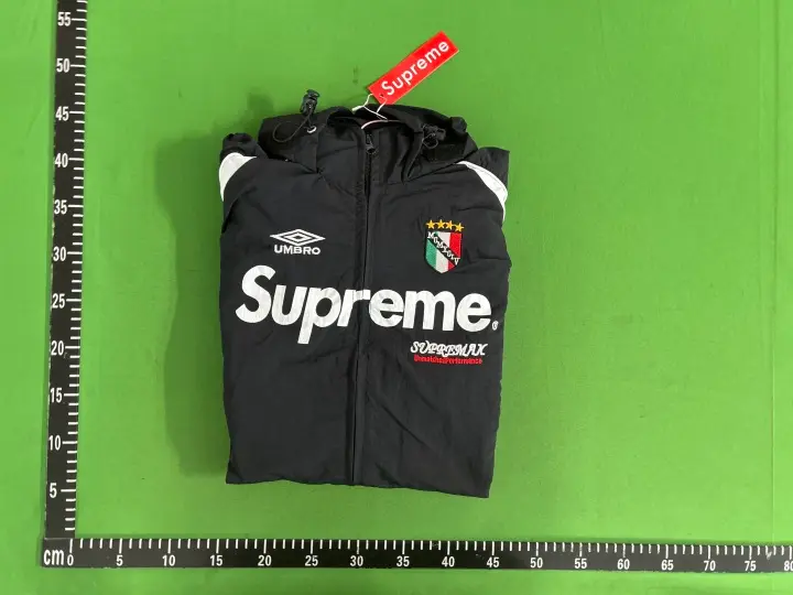 Supreme 22SS Track Jacket QC photo 1