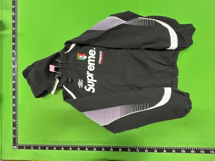 Supreme 22SS Track Jacket QC photo 16