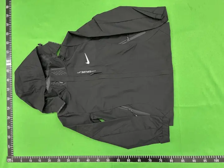 Nike Windbreaker Jacket QC photo 19