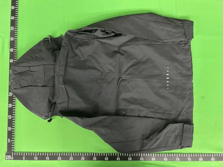 Nike Windbreaker Jacket QC photo 4
