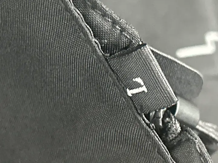 Nike Windbreaker Jacket QC photo 7