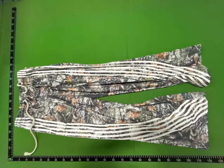 Cross Sweatpants QC photo 4