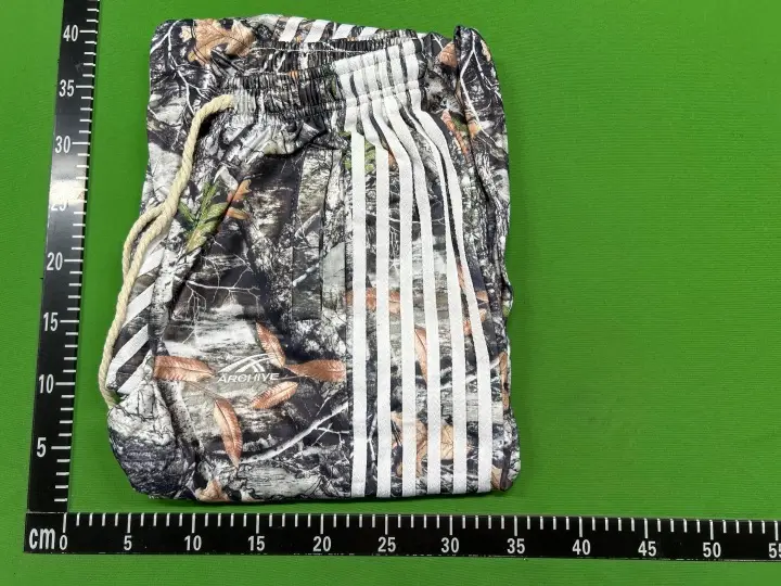 Cross Sweatpants QC photo 5