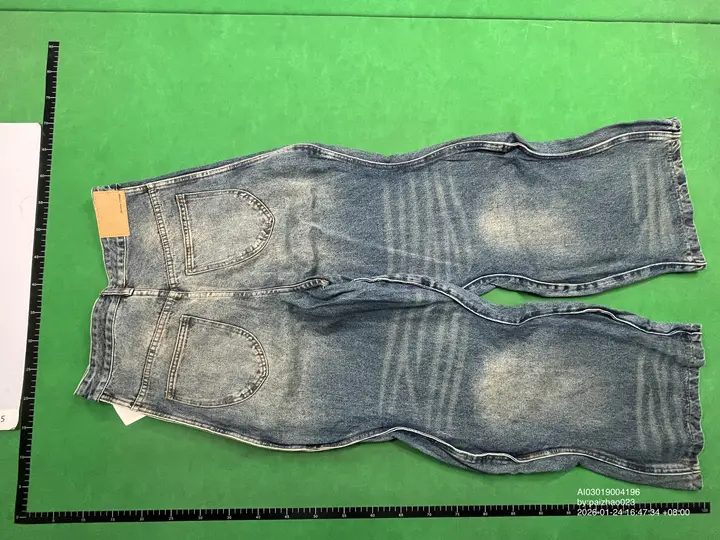 Louis Vuitton Jeans QC photo 2