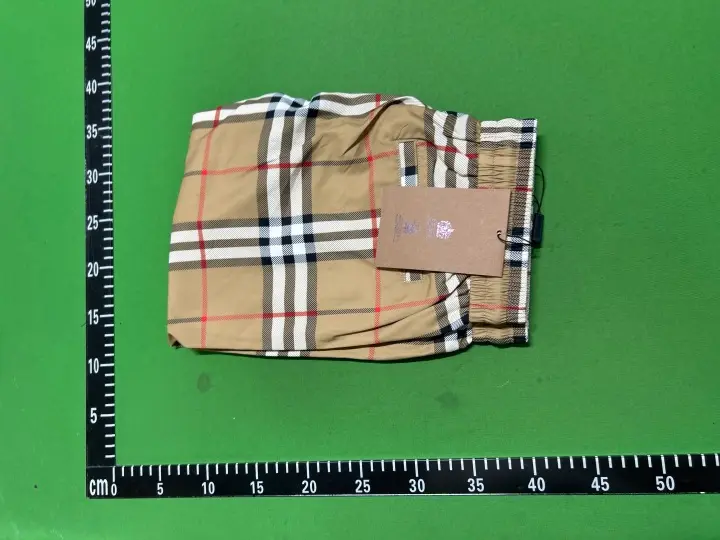 Burberry Shorts QC photo 6