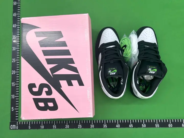 Dunk Panda Pigeon Shoes QC photo 3