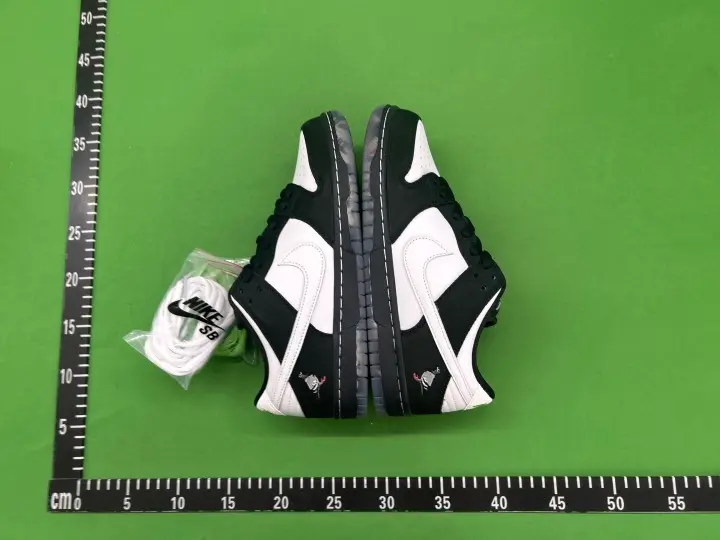 Dunk Panda Pigeon Shoes QC photo 5