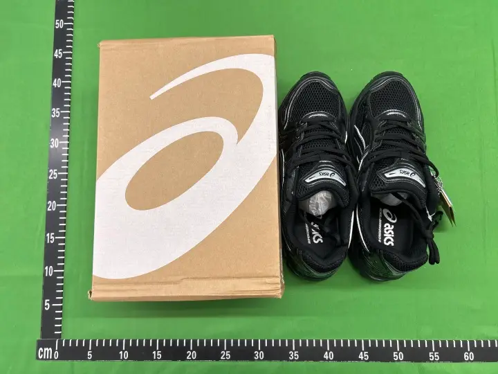 Asics Gel-Kayano 14 QC photo 10