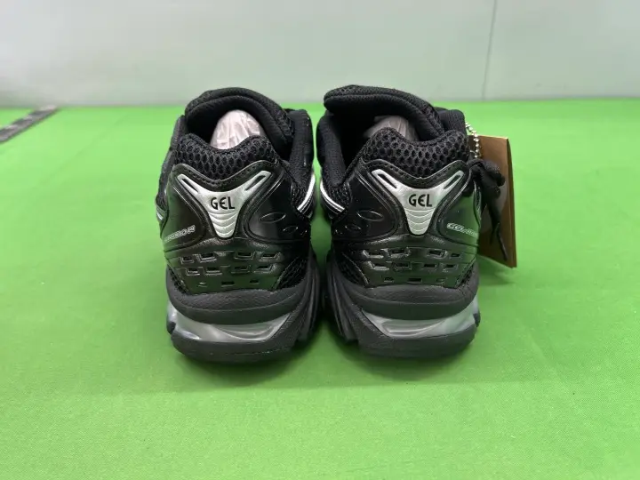 Asics Gel-Kayano 14 QC photo 11