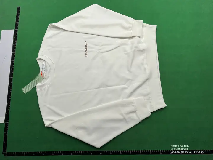 Off-White White Crewneck QC photo 3