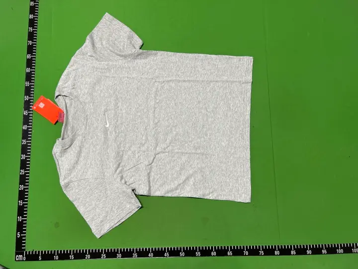 Nike Basic Tee QC photo 11