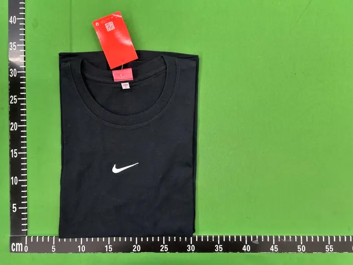 Nike Basic Tee QC photo 20