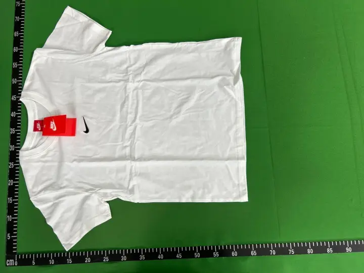 Nike Basic Tee QC photo 3