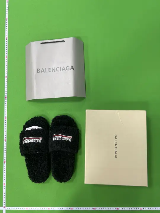 Balenciaga Fur Slides QC photo 16