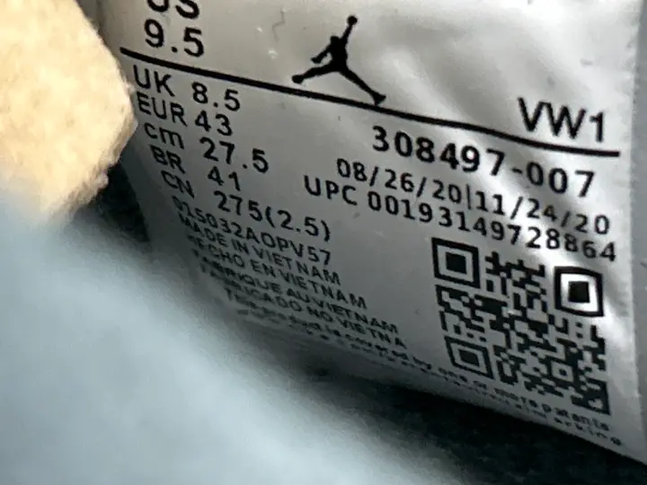 Jordan 4 Green Metallic QC photo 5