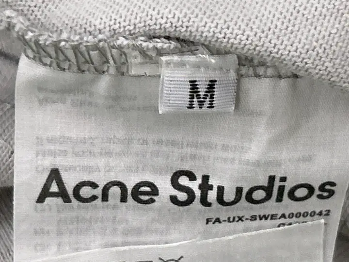 Acne Studios Long-Sleeved Hoodie QC photo 11