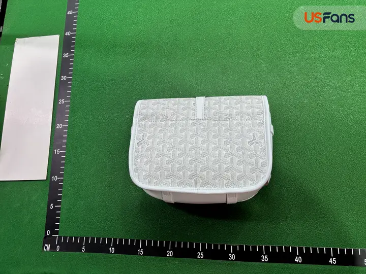 Goyard Shoulder Bags QC photo 6