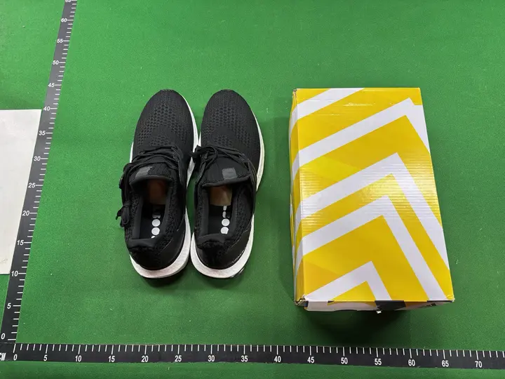 Adidas Ultraboost 4.0 QC photo 1