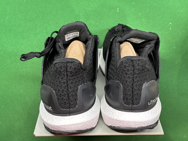 Adidas Ultraboost 4.0 QC photo 3