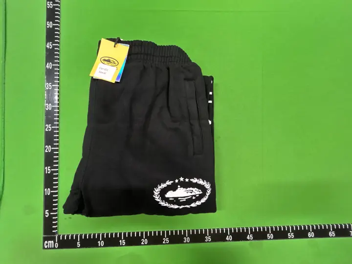 Corteiz Alcatraz Zip-Up Hoodie QC photo 6