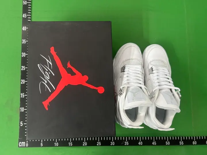 Jordan 4 Wet Cement QC photo 10