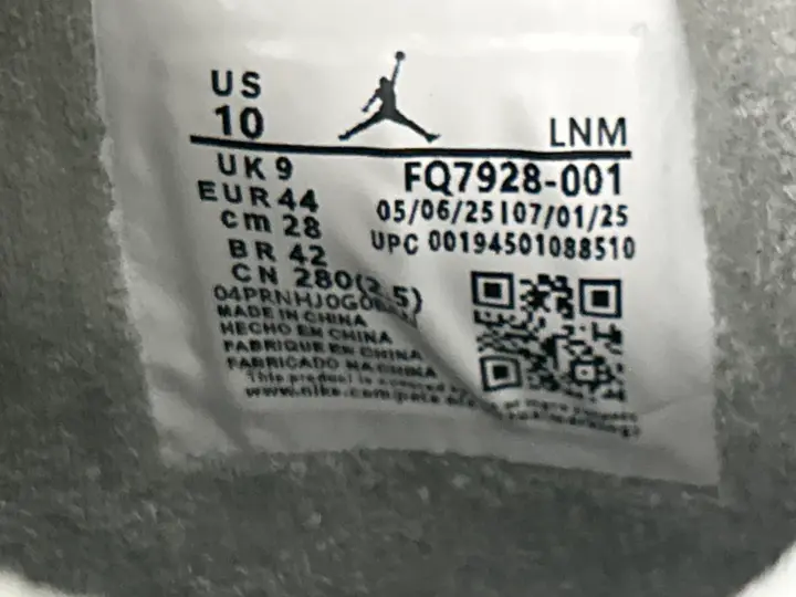 Jordan 4 Wet Cement QC photo 7
