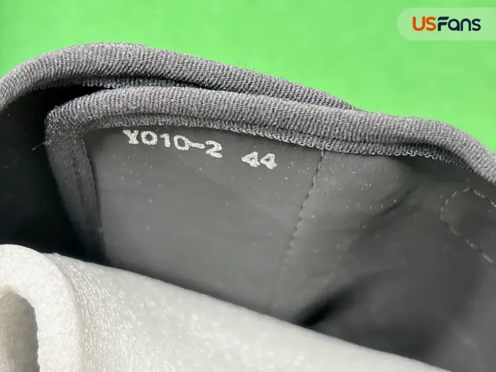 LV Slides Black QC photo 12
