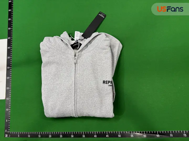 Represent Hoodie QC photo 4