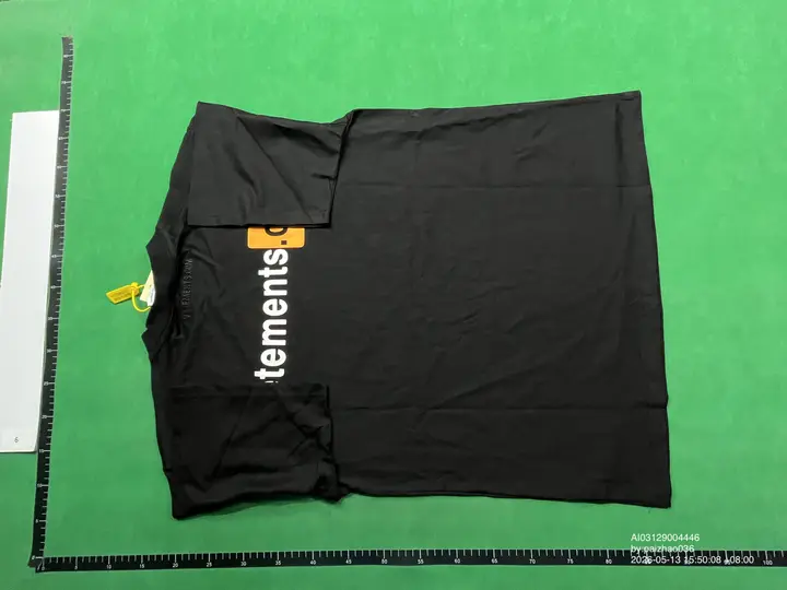 Vetements Hub T-Shirt QC photo 18