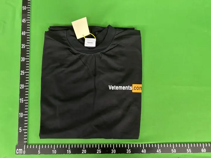 Vetements Hub T-Shirt QC photo 5