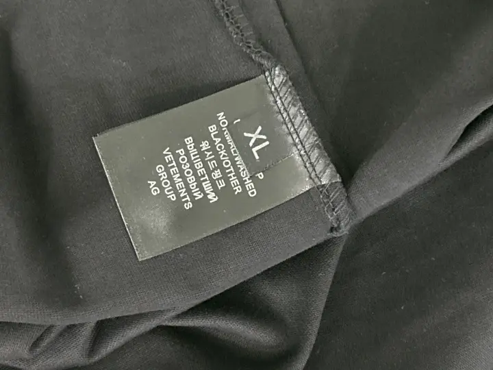 Vetements Hub T-Shirt QC photo 7