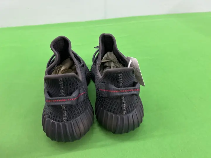 Yeezy 350 Dazzling Blue QC photo 2