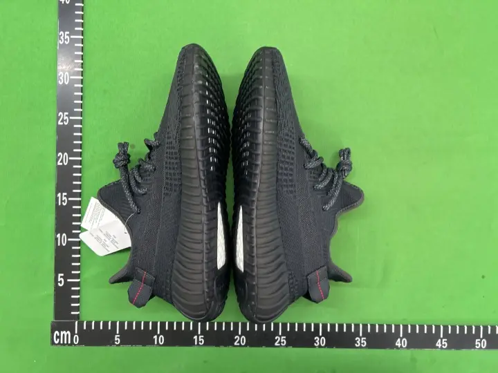 Yeezy 350 Dazzling Blue QC photo 7