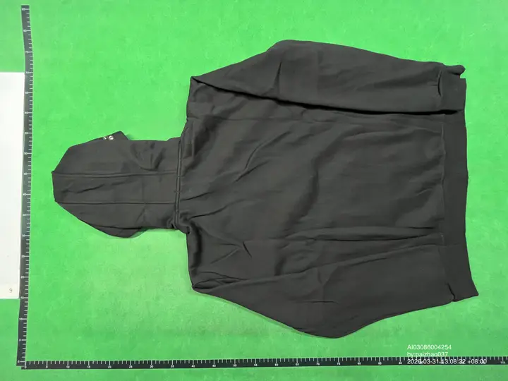 CP Company Hoodie QC photo 2
