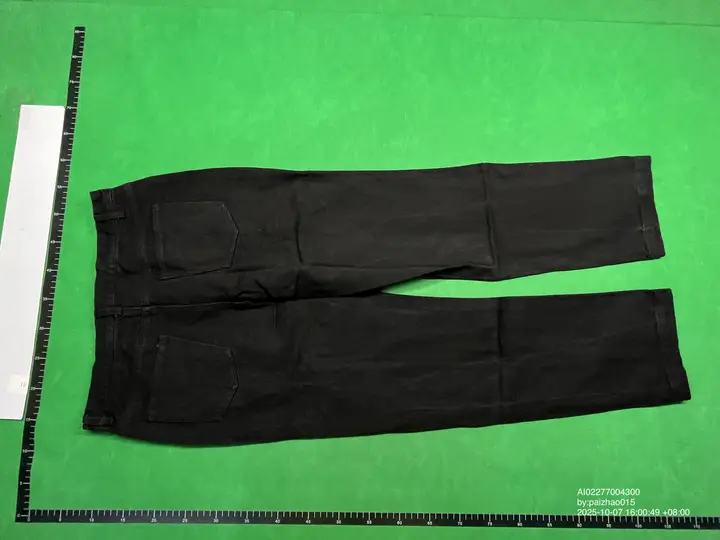 Revenge Jeans QC photo 6
